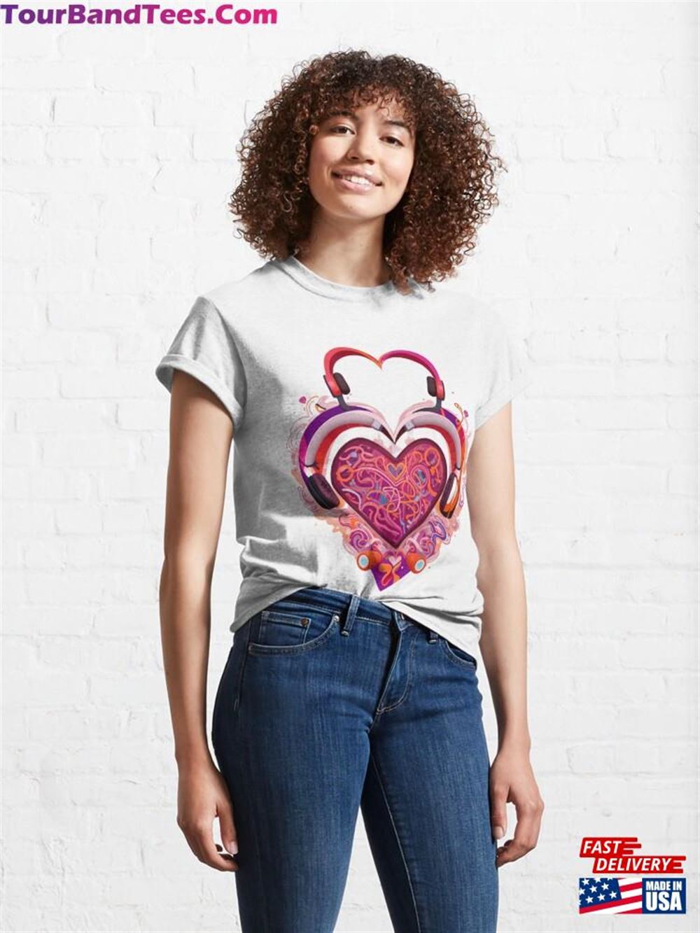 Colourful Graffiti Illustration Of Heart Classic T-Shirt 29Uf116127 – Utopia Fashion