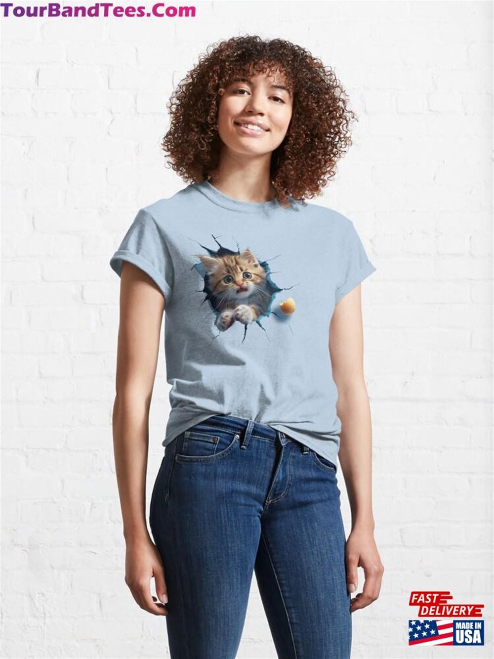 Cute Surprise Looking Kitten Coming Out Of Wall Classic T-Shirt Unisex 29Uf117848 – Utopia Fashion