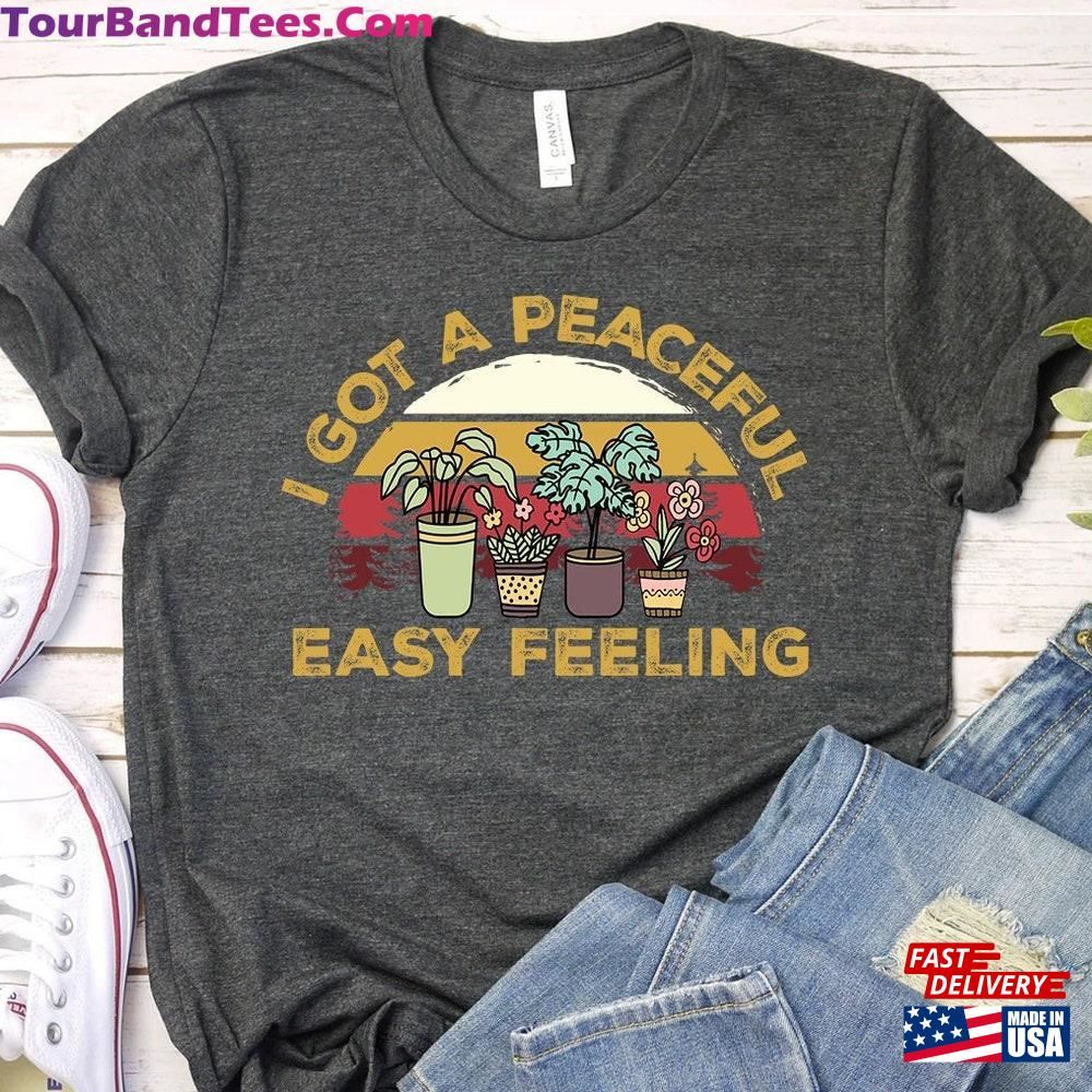 I Got A Peaceful Easy Feeling T-Shirt Mountain Shirt Hiking Gift Classic 29Uf101473 – Utopia Fashion