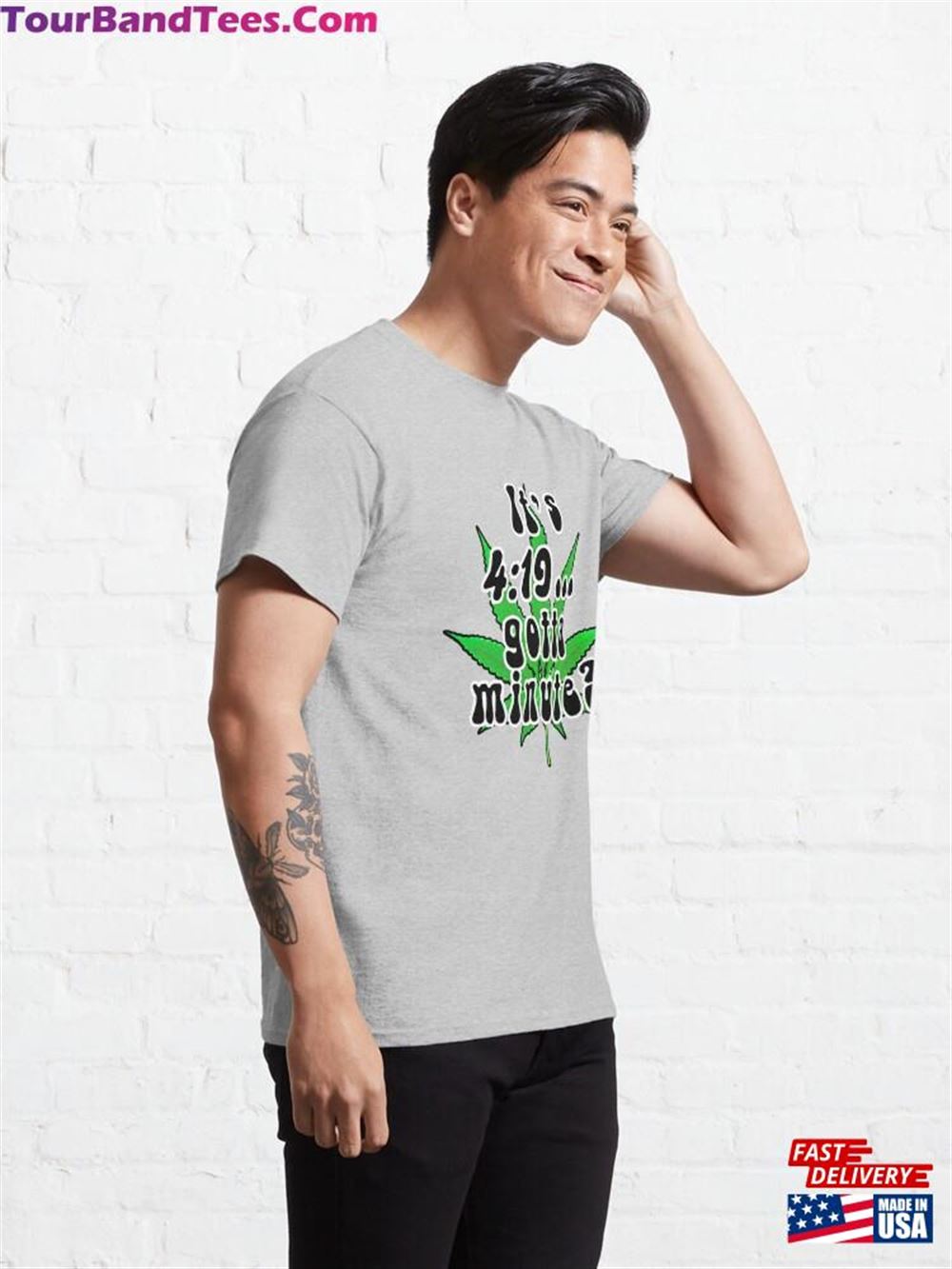 It’S !9 Gotta Minute Humorous Marijuana Design Classic T-Shirt Hoodie Unisex 29Uf098145 – Utopia Fashion