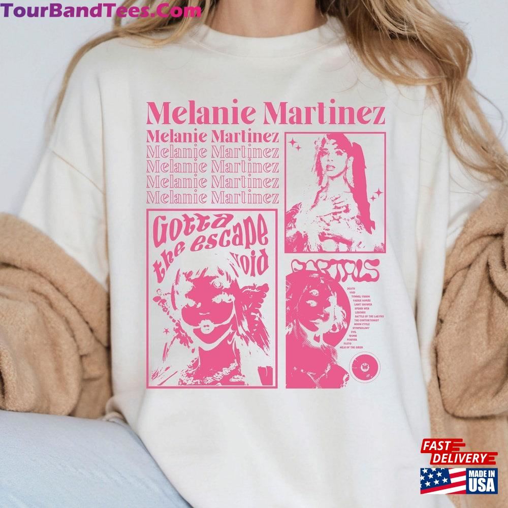 Melanie Martinez 90S Vintage Shirt Tour Fan Gift Hoodie T-Shirt 29Uf092086 – Utopia Fashion