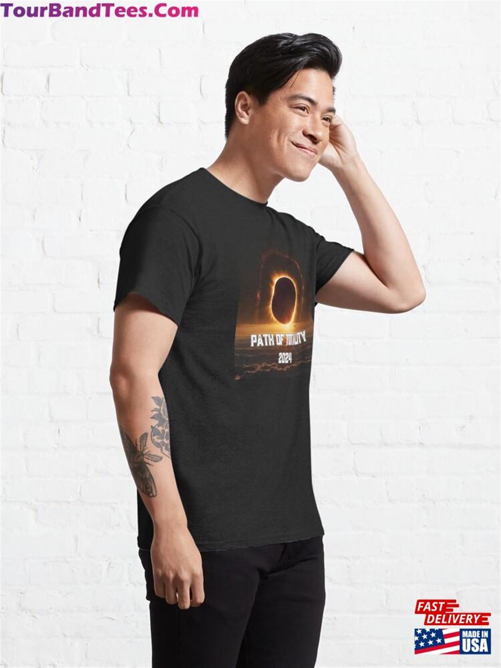 Path Of Totality Full Solar Eclipse Mexico United States Canada Classic T-Shirt Sweatshirt 29Uf096782 – Utopia Fashion