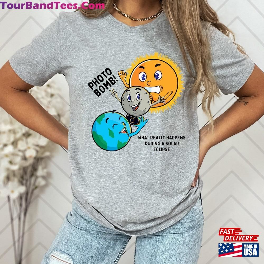 Photo Bomb Eclipse Shirt April 8Th Event T-Shirt Sweatshirt 29Uf097635 – Utopia Fashion