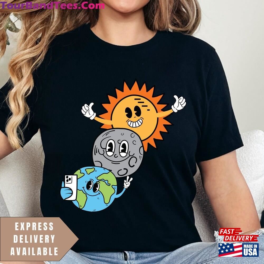 Retro Eclipse Selfie T-Shirt Hoodie Classic 29Uf092521 – Utopia Fashion