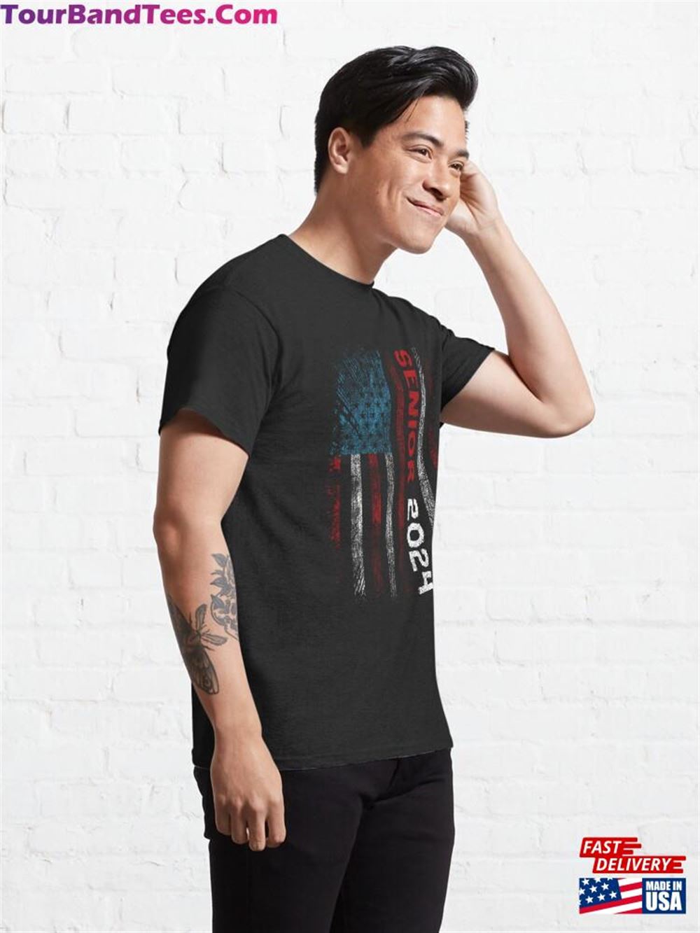 Senior Class Of For College High School Distressed American Flag Usa Seniors Graduation Classic T-Shirt Unisex 29Uf096846 – Utopia Fashion