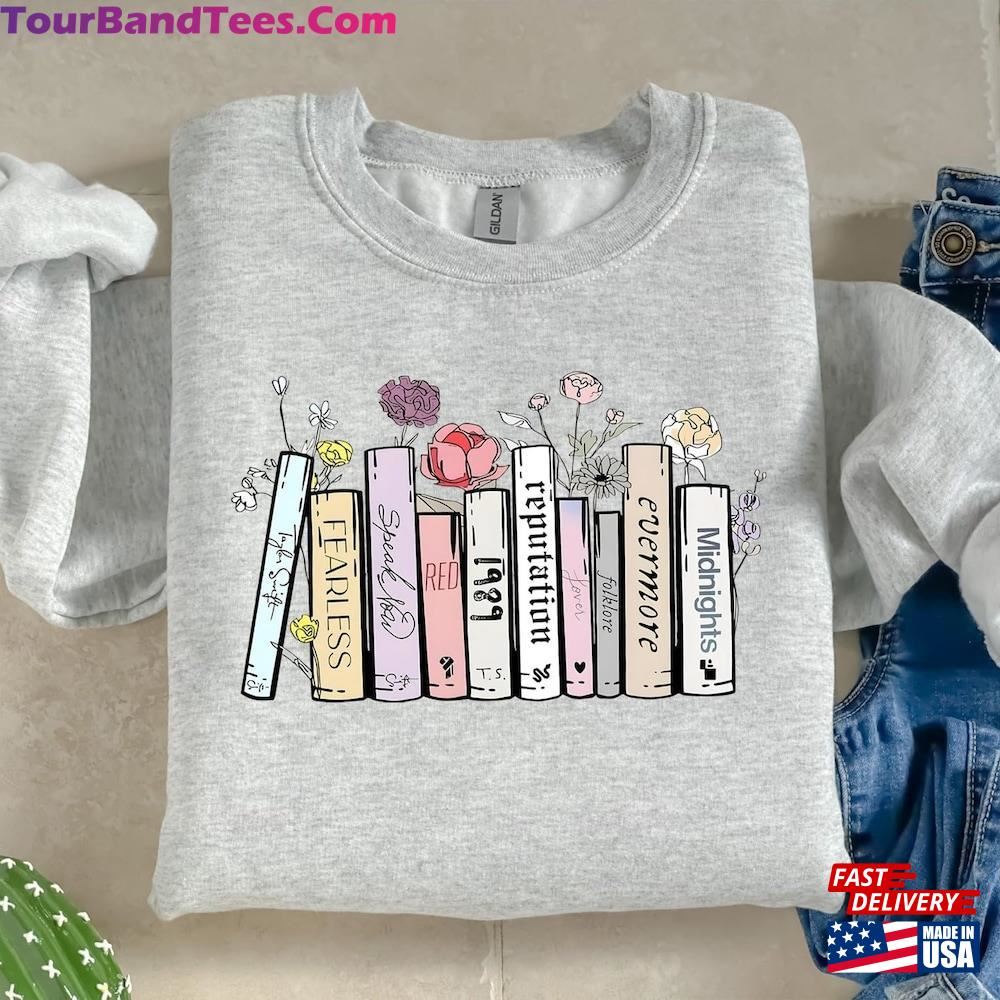 Swiftie Vintage Sweatshirt Music Albums As Books T-Shirt Unisex 29Uf096930 – Utopia Fashion