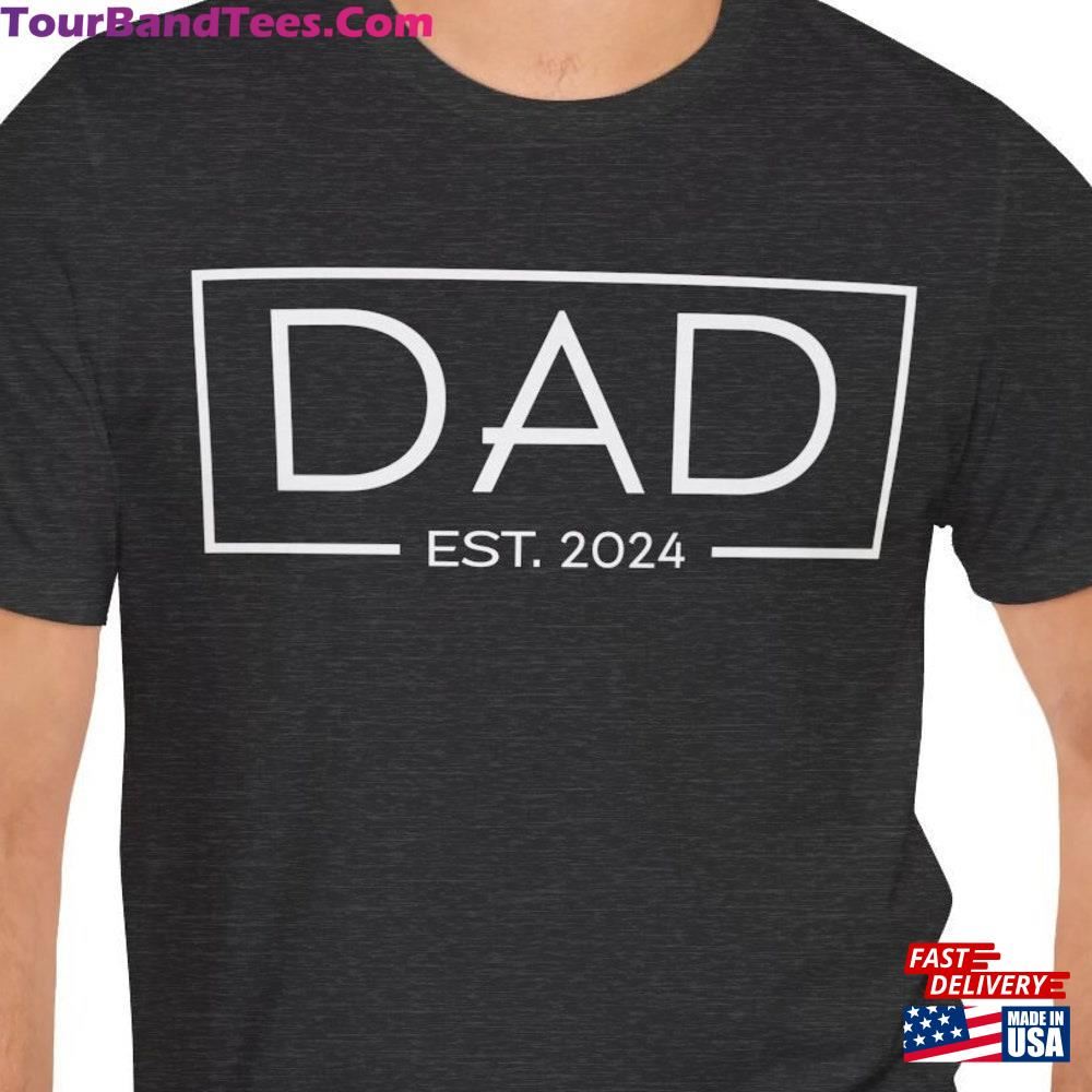 T-Shirt For Men Dad Est Funny Shirt Classic Hoodie 29Uf117622 – Utopia Fashion