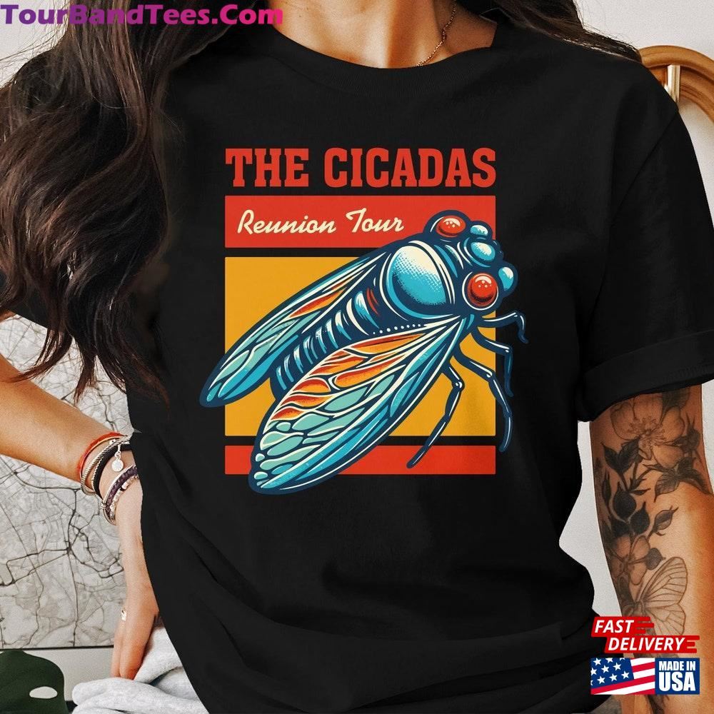 The Cicadas Reunion Tour T-Shirt Retro Insect Band Graphic Tee Vintage Concert Shirt Unisex Sweatshirt 29Uf097604 – Utopia Fashion