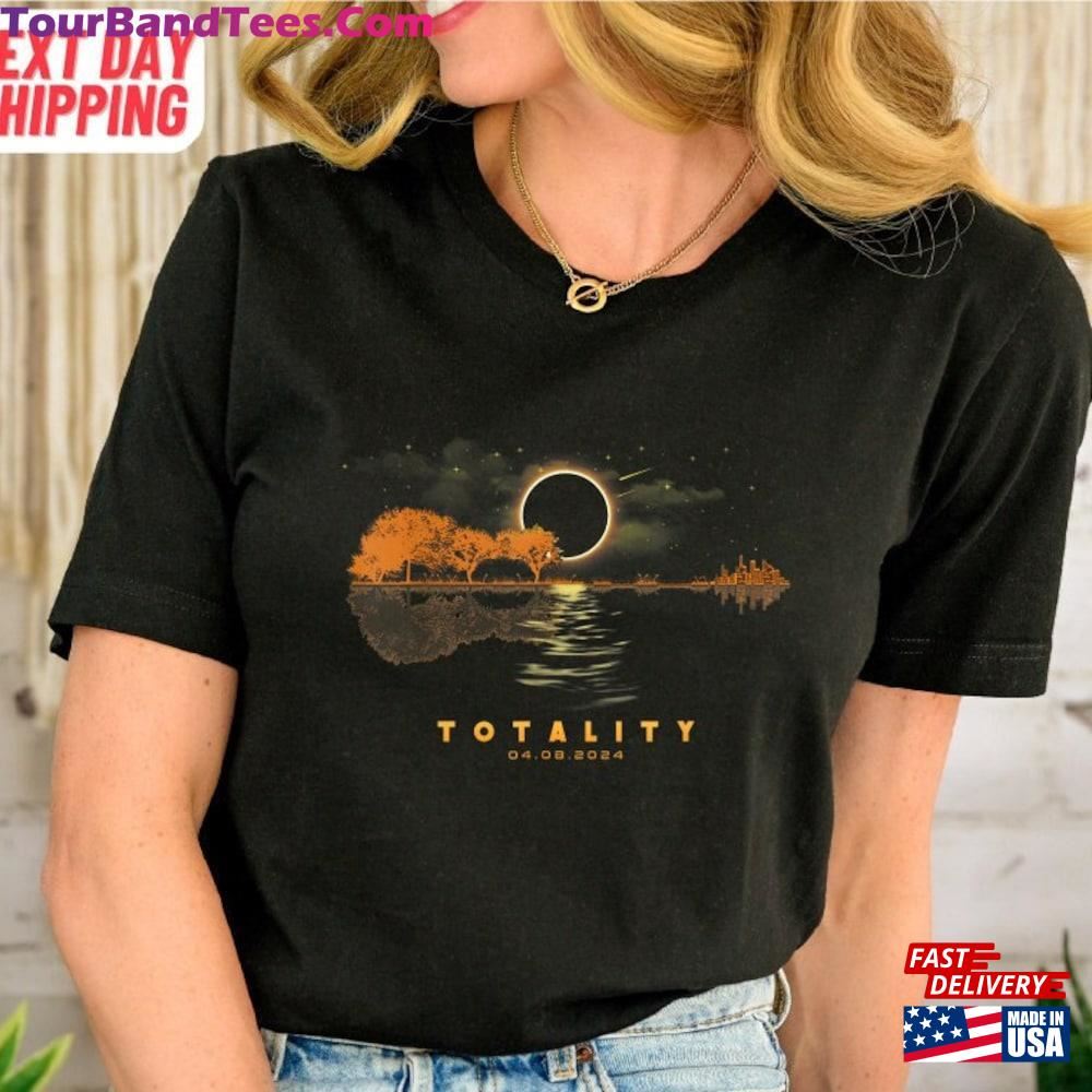 Total Solar Eclipse Shirt April Usa Map Classic Sweatshirt 29Uf111721 – Utopia Fashion