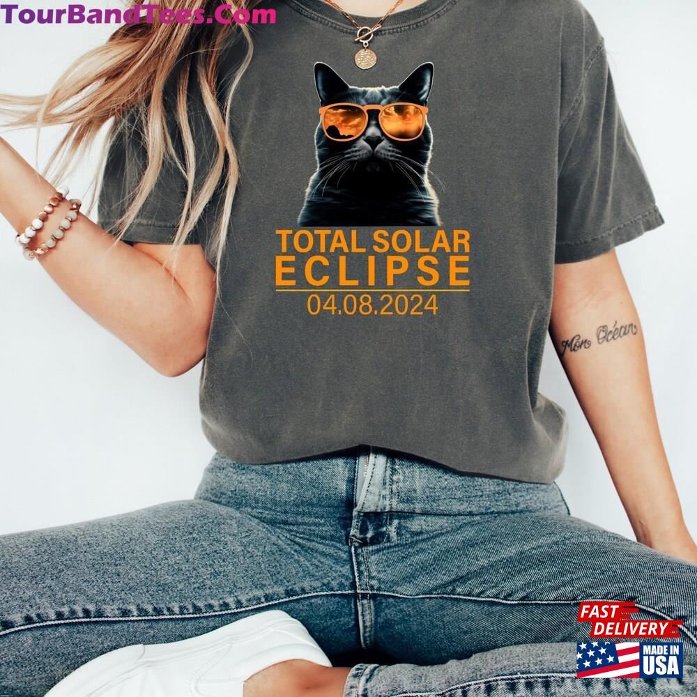 Total Solar Eclipse Shirt Retro Groovy Path Of Totality Hoodie T-Shirt 29Uf111623 – Utopia Fashion