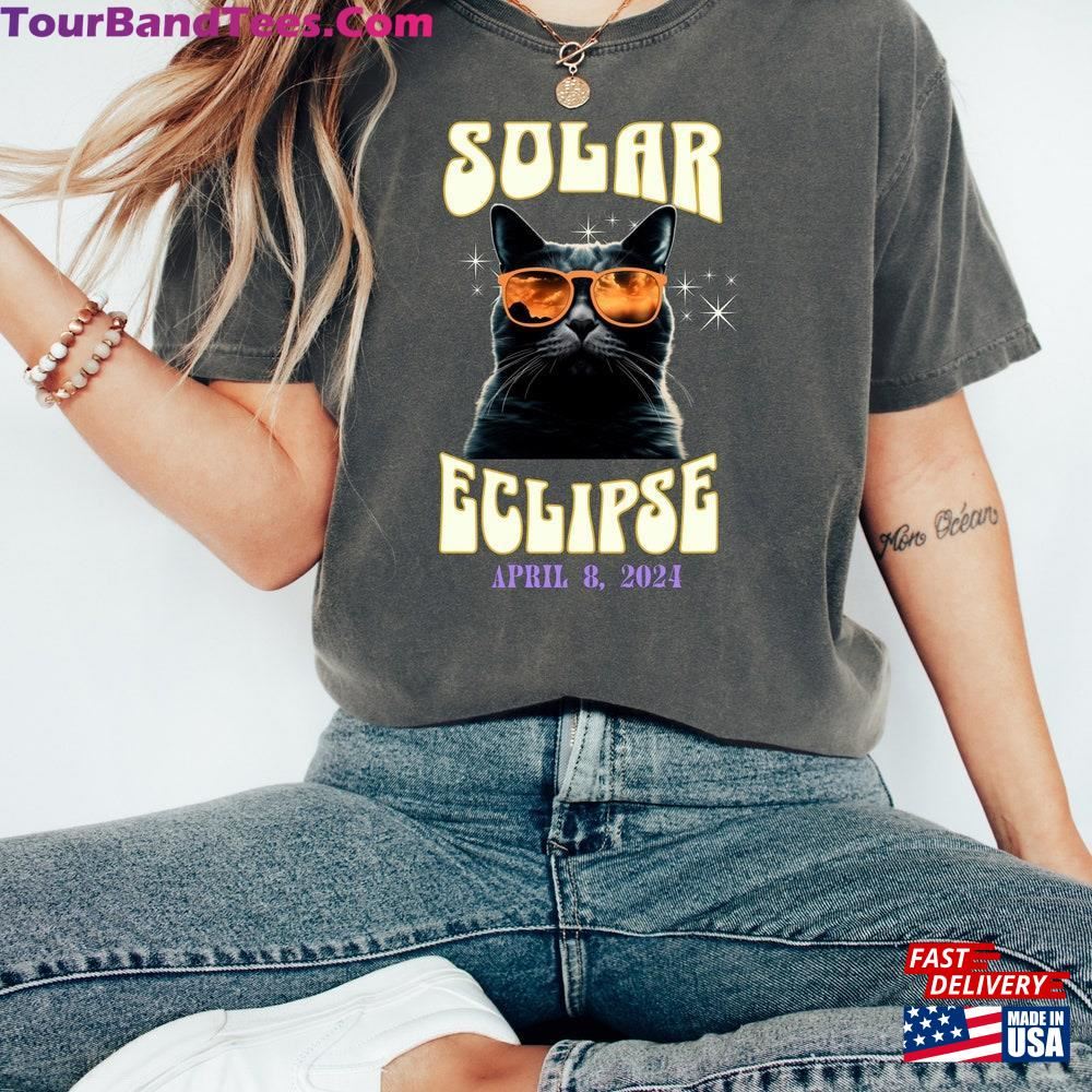 Total Solar Eclipse Shirt Retro Groovy Path Of Totality Sweatshirt T-Shirt 29Uf112462 – Utopia Fashion