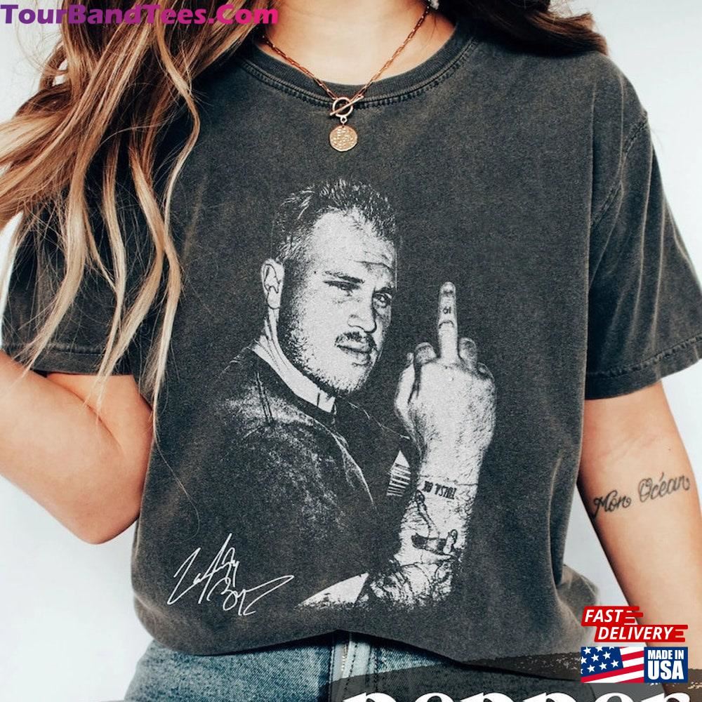 Vintage Funny Middle Finger From Zach Bryan Shirt Fan Tees Sweatshirt Hoodie 29Uf097688 – Utopia Fashion